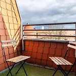 Apartment Magdeburg شقة *