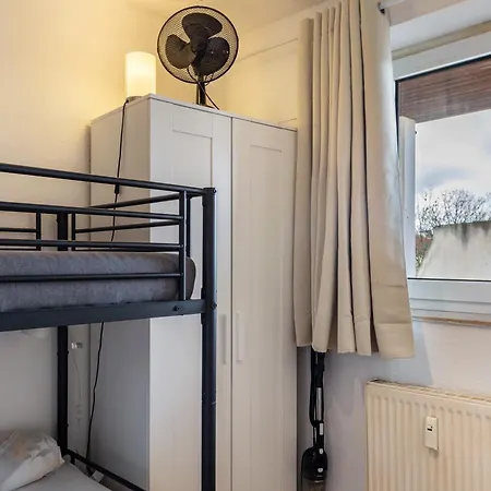 Apartment Magdeburg شقة *